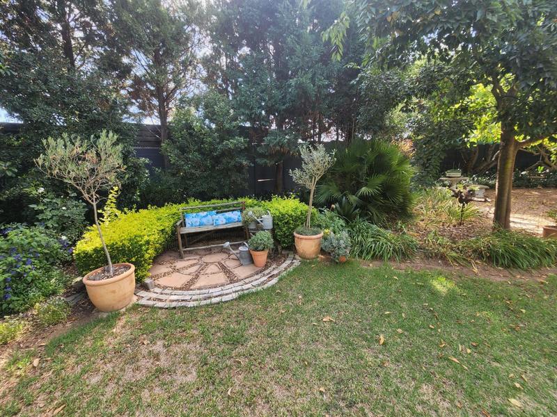 4 Bedroom Property for Sale in Panorama Western Cape